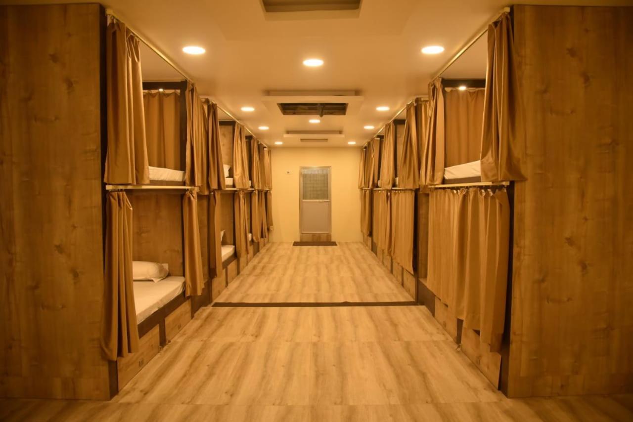 Hotel Relax Inn Allāhābād Junction エクステリア 写真