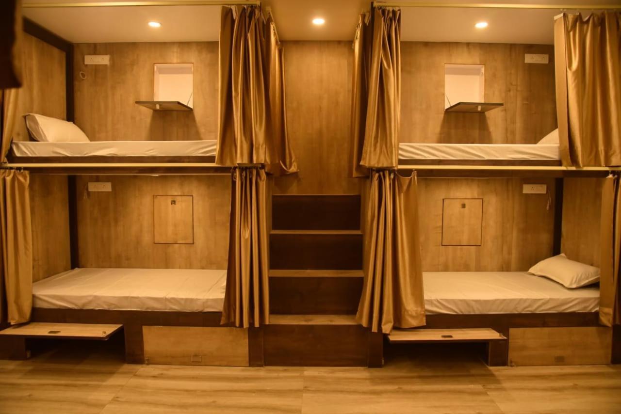 Hotel Relax Inn Allāhābād Junction エクステリア 写真